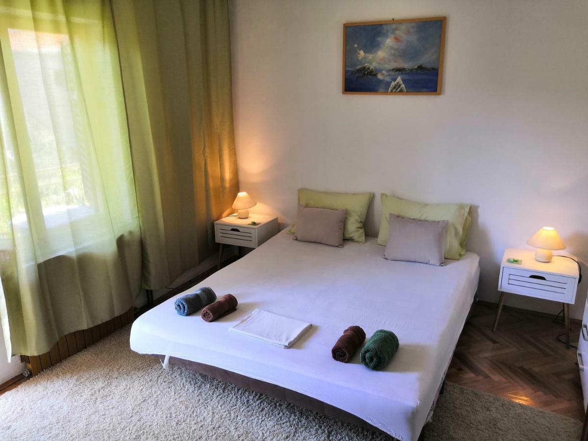 Apartment Srhoj Stari Grad (Hvar)
