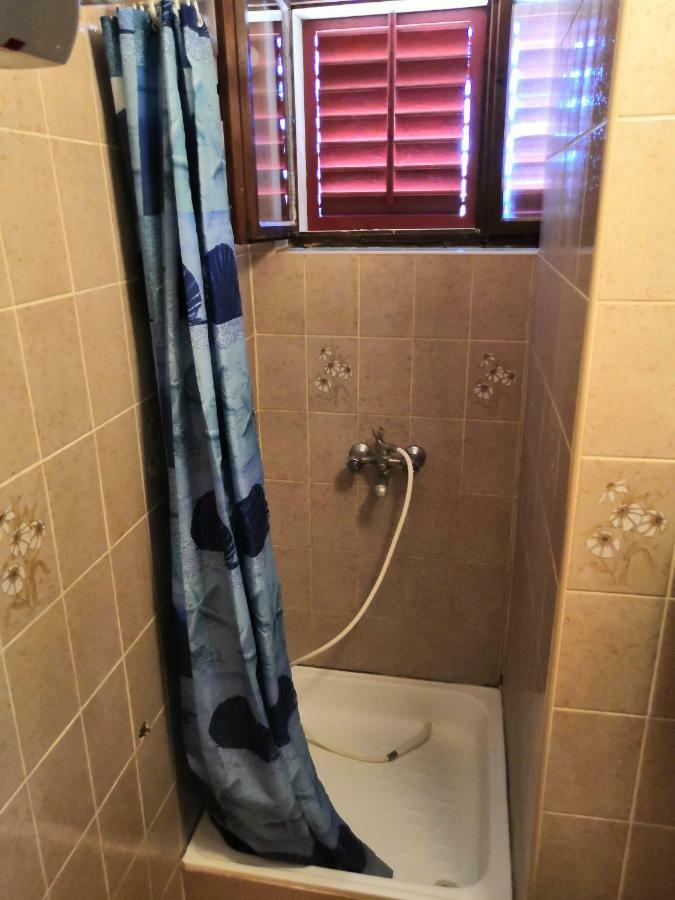 Apartment Srhoj